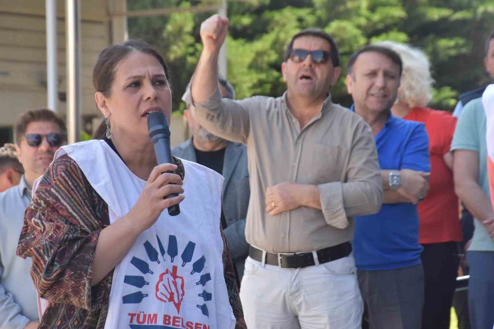 bayrakli belediyesinde memurlarin hak arayisi suruyor 3 3OtJU3ah