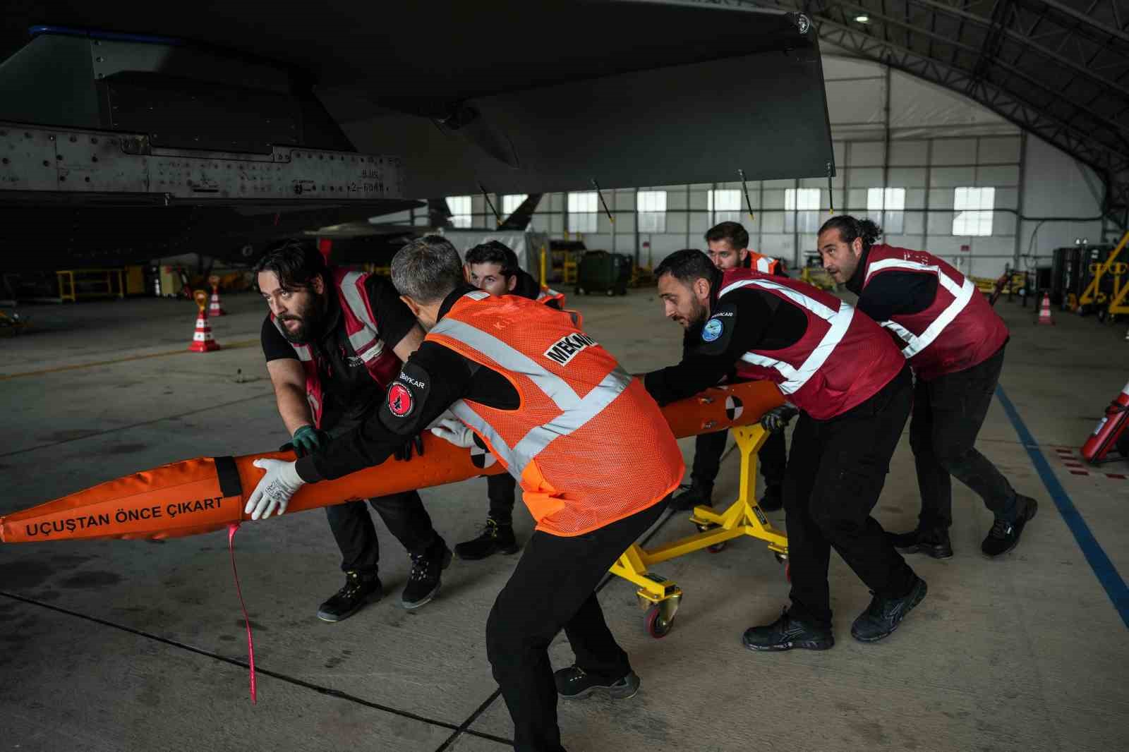 bayraktar kizilelma gokdogan fuzesi ile bulustu o anlari iha goruntulendi 2 6PIQ9FUk