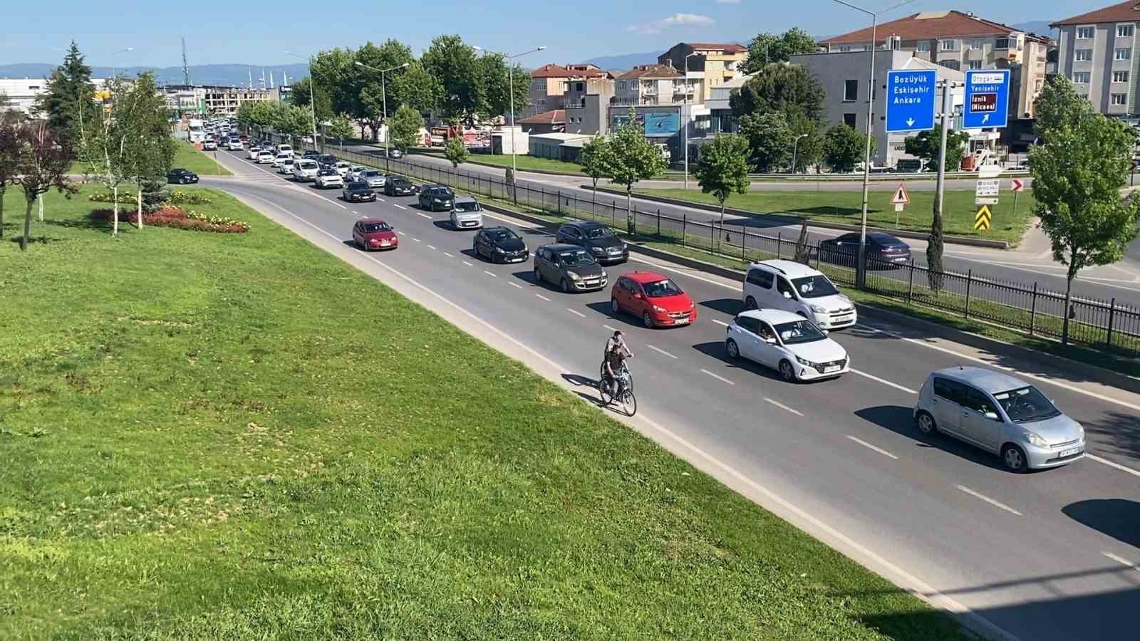 bayram donus trafigi inegolde yogunlasti 1 rwmKcz3B