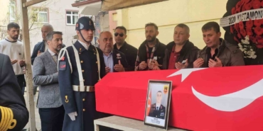 bayram-donusu-motosikleti-ile-kaza-yapan-uzman-cavus-dualarla-son-yolculuguna-ugurlandi-eLkzAedJ.jpg
