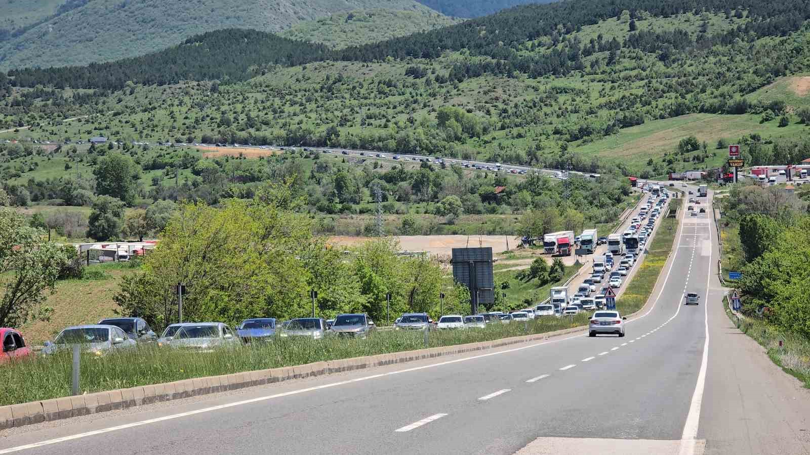 bayram donusu yogunlugu giderek artiyor 1 UzPXsMGB