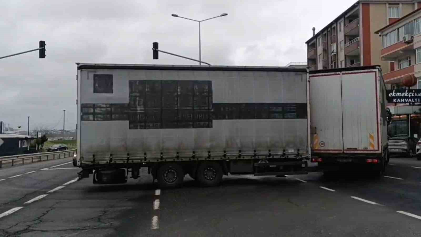 bayram donusunde tekirdag yolunda agir vasita kisitlamasi 0 SOueSnc1