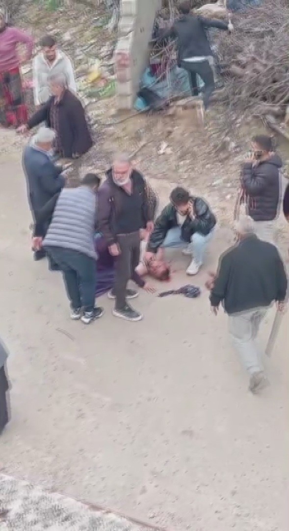 bayram gunu mahalle savas alanina dondu 3 olu 22 yarali 2 b4gkOSYH