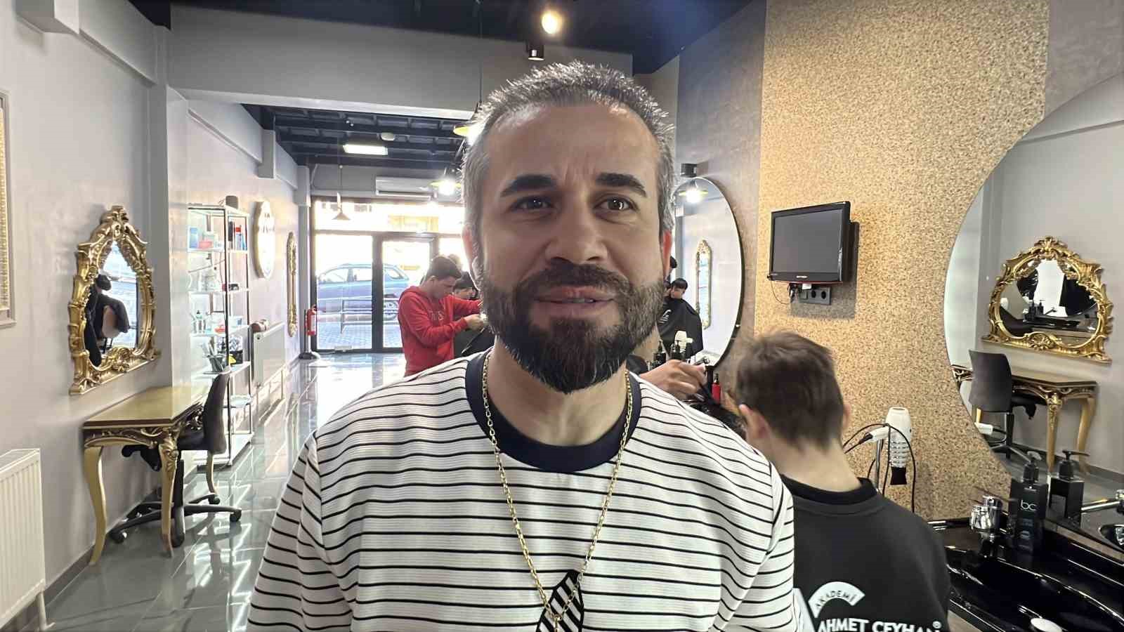 bayram oncesi berber esnafinin yogunlugu basladi 3 nUsSj9UI