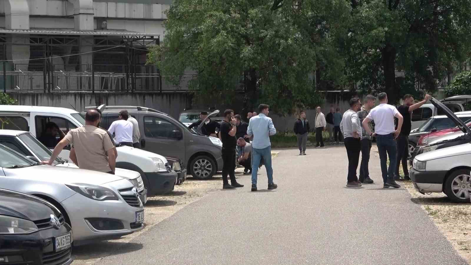 bayram oncesi bursa oto pazarinda yogunluk 3 wPwhnumz