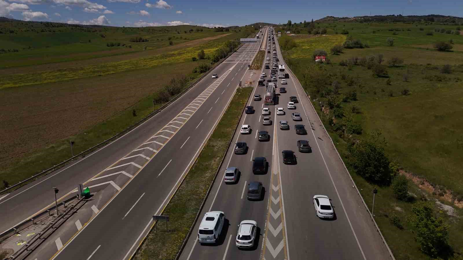 bayram tatili bitti kemikli rampalarinda yogunluk bitmedi 1 MsZy6Hbp