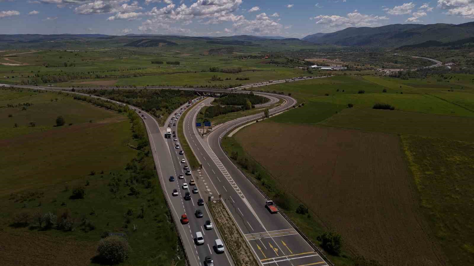bayram tatili bitti kemikli rampalarinda yogunluk bitmedi 3 Aypicebw