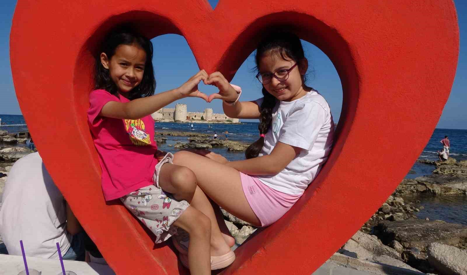 bayram tatili dolu dolu gecti sahillerdeki yogunluk dikkat cekti 5 fIFKnzMw