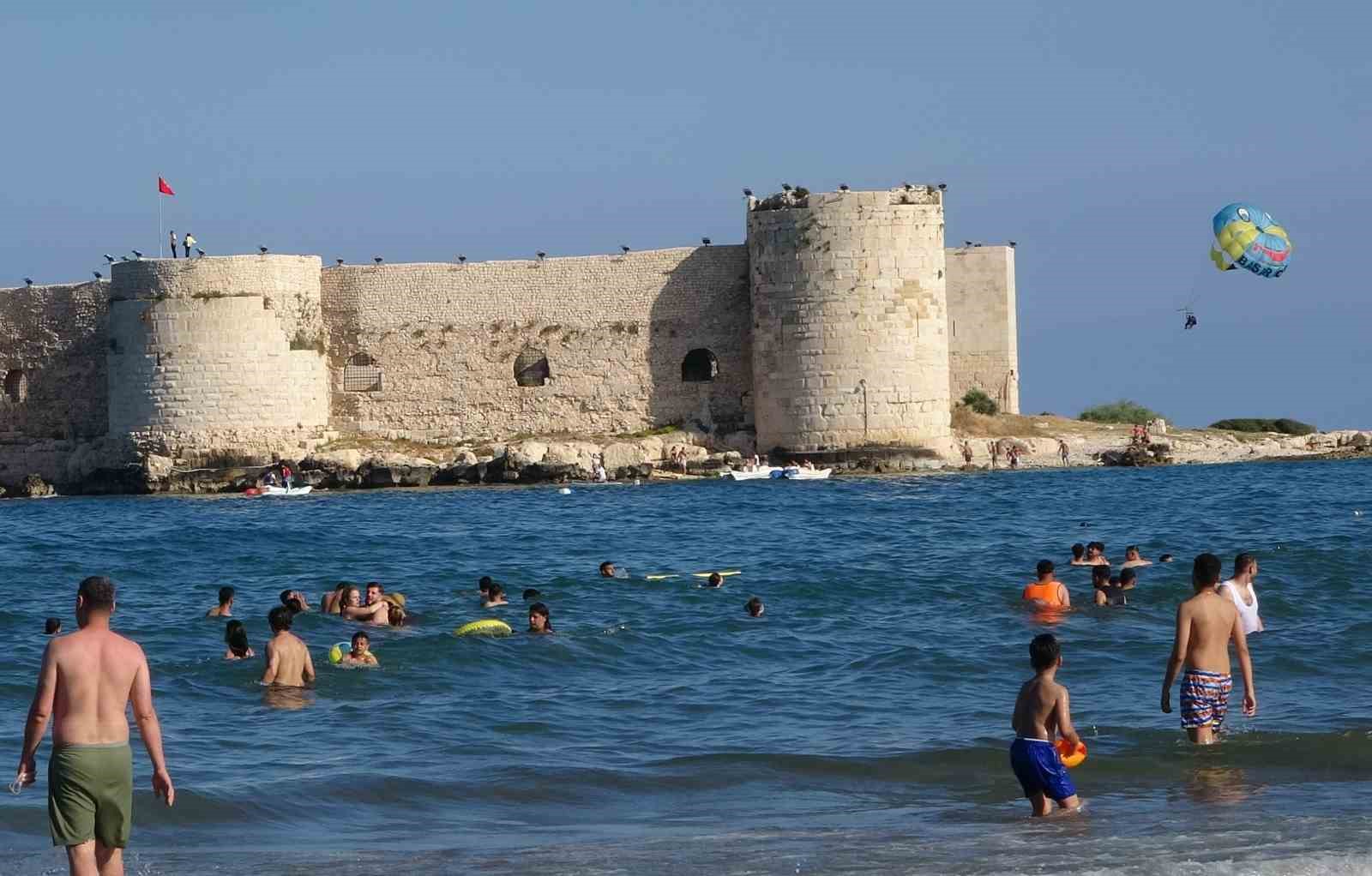 bayram tatili dolu dolu gecti sahillerdeki yogunluk dikkat cekti 8