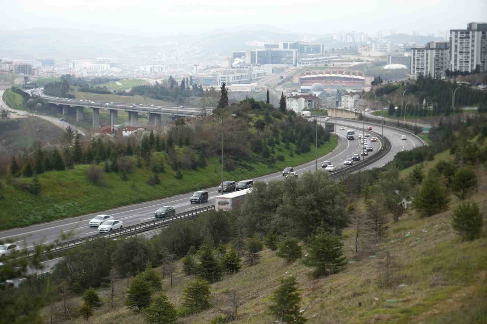 bayram tatili donusleri basladi temde akici yogunluk hakim 6 fHYhquN4