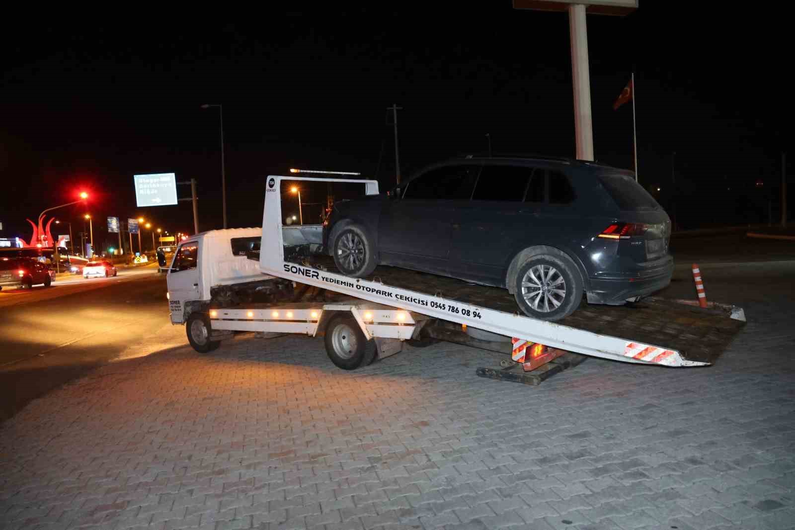 Bayram tatili için aldığı araçla yola çıktı, Nevşehir’de hayatının şokunu yaşadı 8 bayram tatili icin aldigi aracla yola cikti nevsehirde hayatinin sokunu yasadi 4 LjaRDXj2