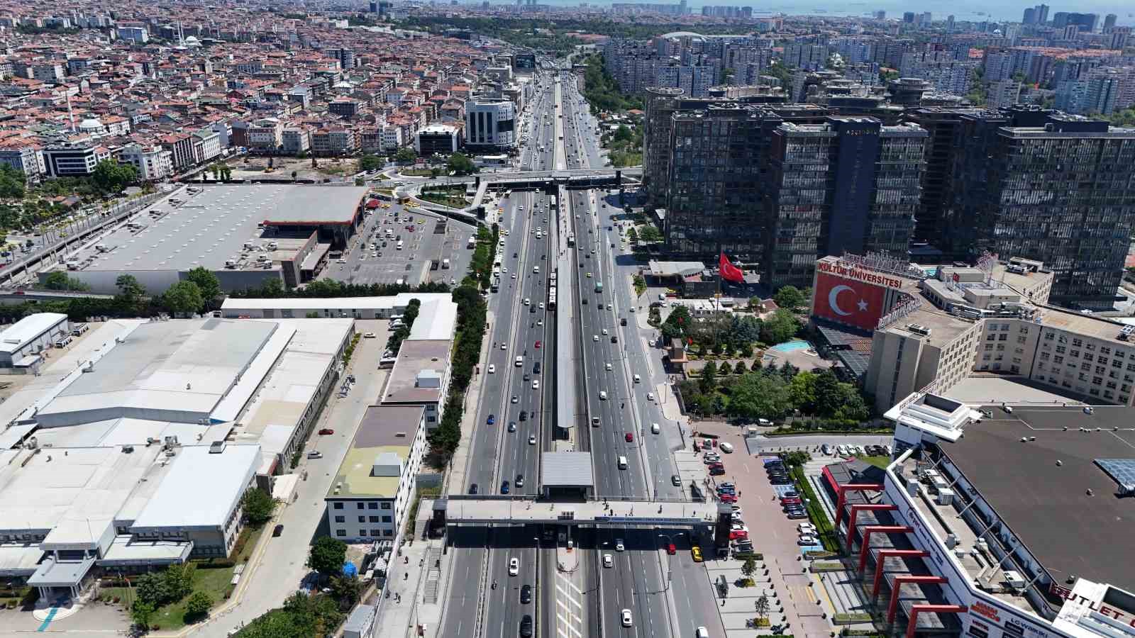 bayram tatili istanbulu bosaltti 2
