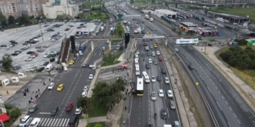 bayram-tatili-oncesi-istanbulda-trafik-yogunlugu-yuzde-65e-ulasti-aEpPOLHT.jpg