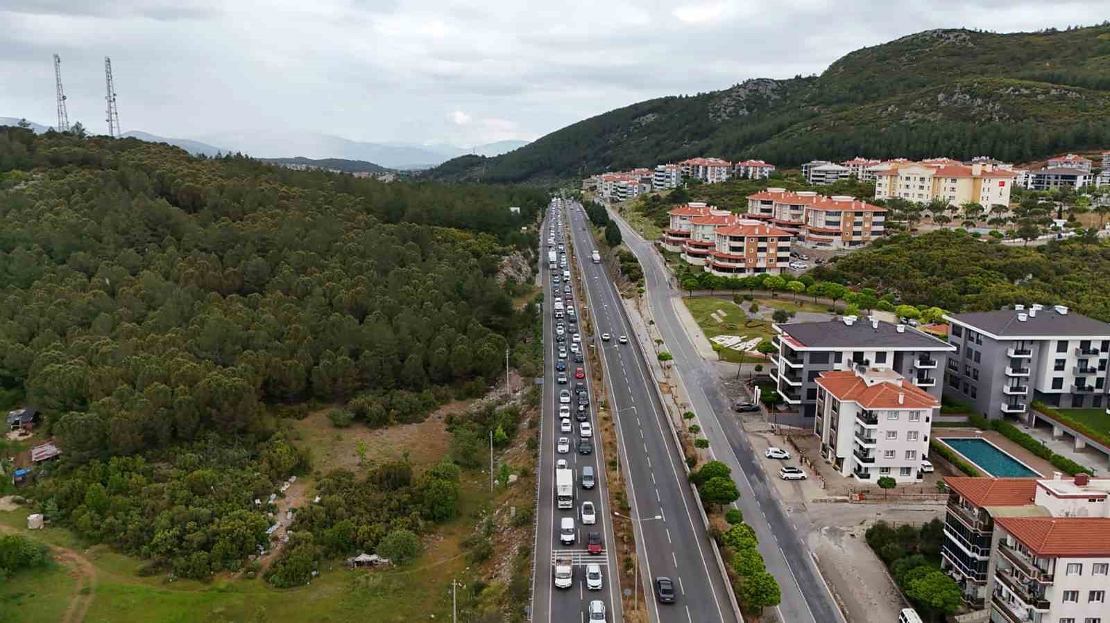 bayram tatilinin adresi mugla oteller dolu yollar kilit 4 CQ2Zyvwd