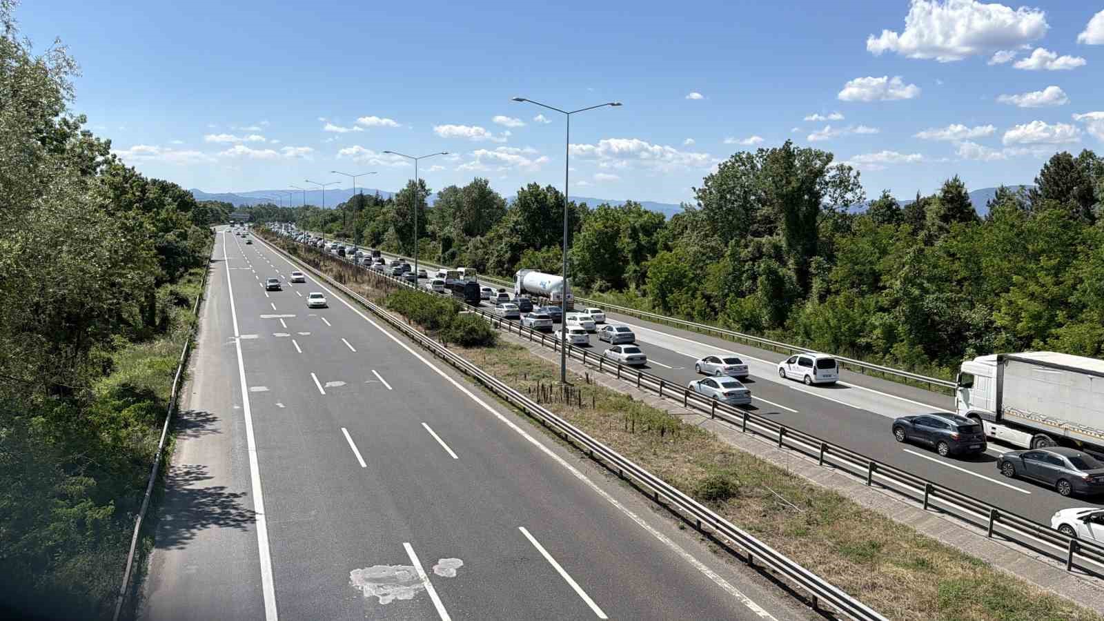 bayram trafigi duzcede etkisini gosterdi 8 zDzPUuHi