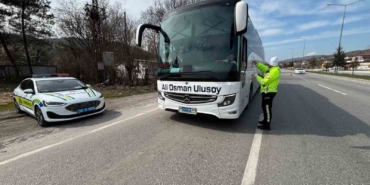 bayram-trafiginde-samsunda-siki-denetim-basladi-quqqUlAc.jpg