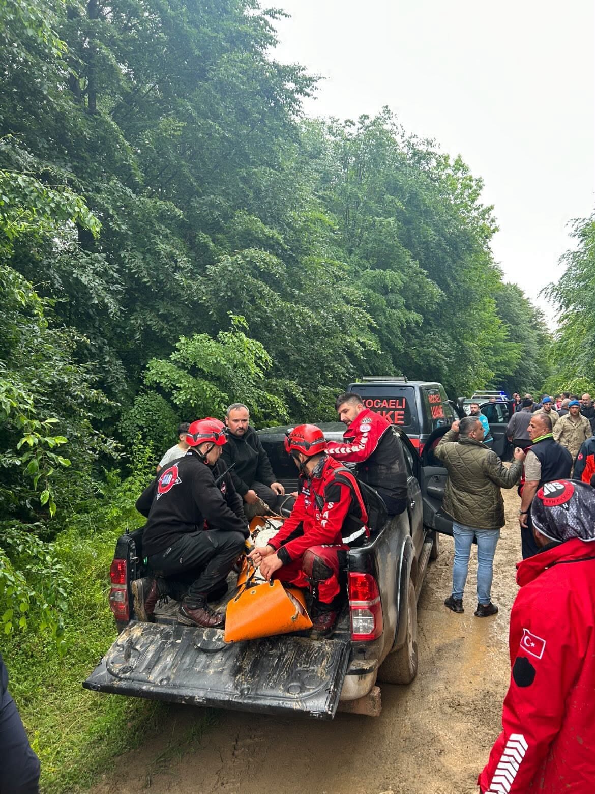 bayram ziyareti felakete donustu atv aracla dereye dusen anne ogul hayatini kaybetti 7 BZcfqNkG