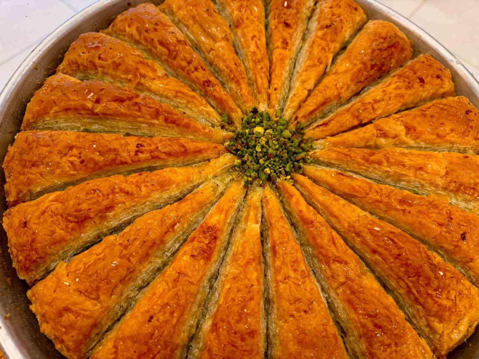 bayrama sayili gunler kala baklava ve lokum satislari artti 3 bgt49Re3
