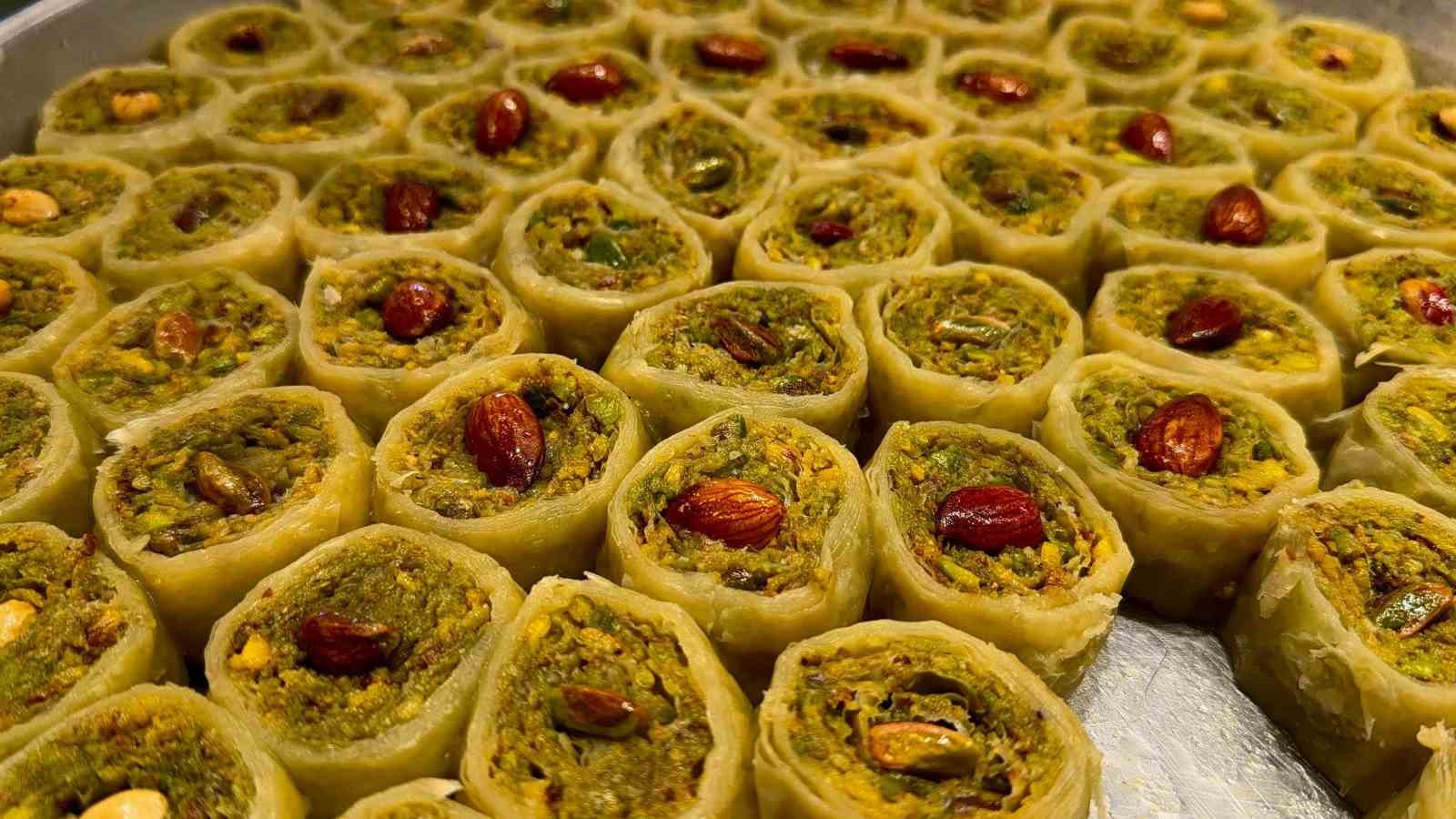 bayrama sayili gunler kala baklava ve lokum satislari artti 4 894VcMTD