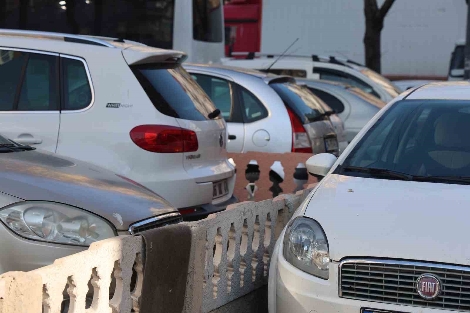bayramda arac kiralayacaklar dikkat firmalarin sitelerini kopyalayip dolandiriyorlar 2 gT51wft7