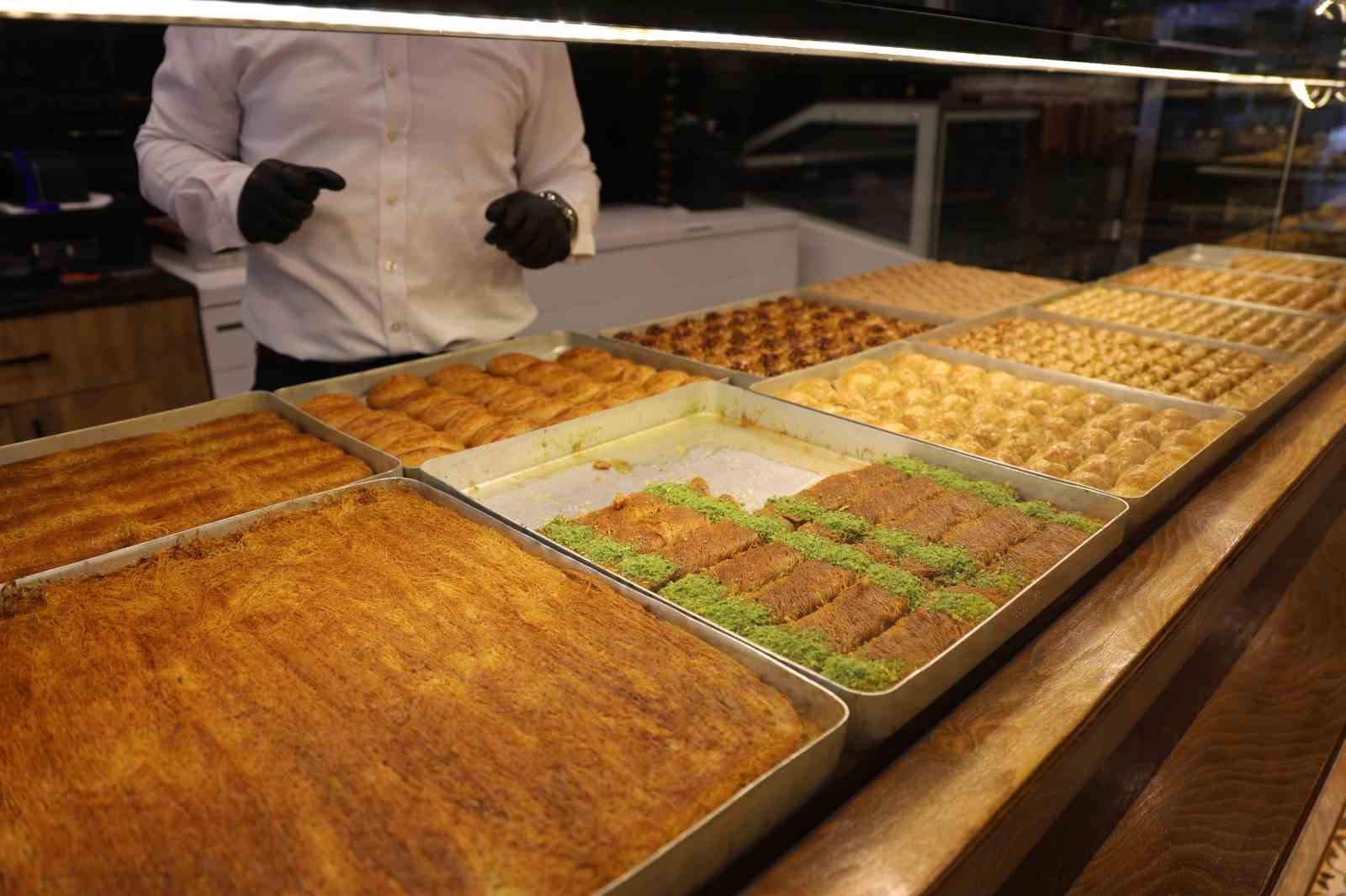 bayramda baklavada buzdolabi ve tepsi agirligi uyarisi 5 3OJUEa34