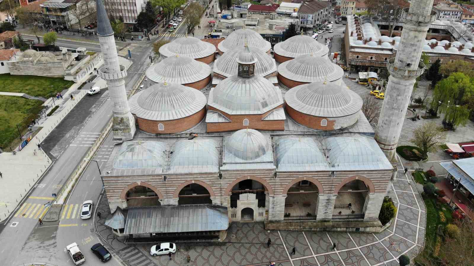 bayramda edirneye akin ettiler kabe tasi ve ortusu yogun ilgi gordu 9 hJ6RXD8r