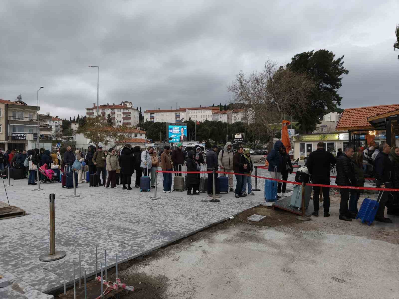 bayramda ege adalarina talep beklentinin altinda kaldi 3 gKBiuRO5
