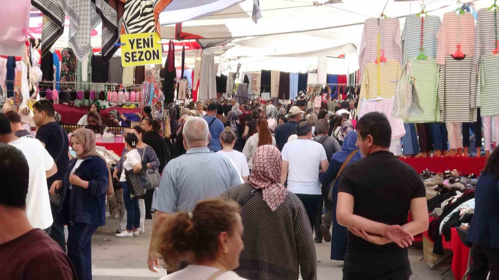 bayramin 4 gununde pendik ve kartal sahillerinde yogunluk 1 E6UAqZtk