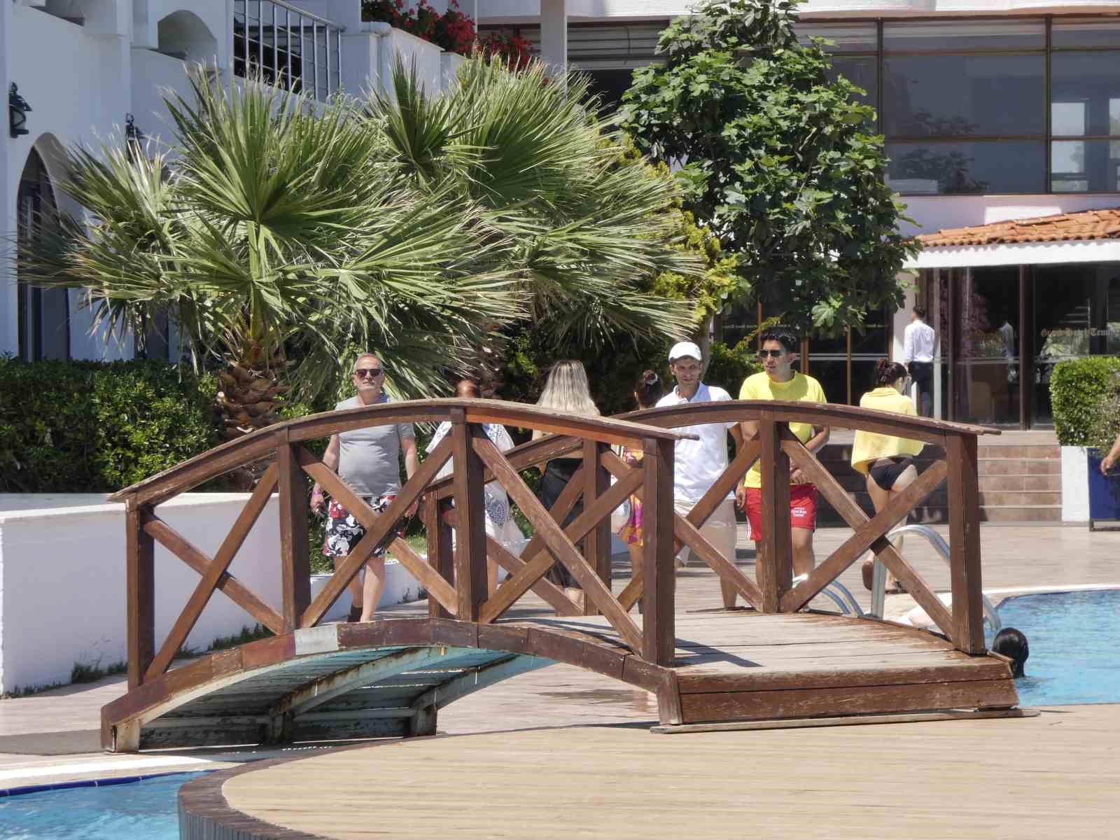 bayramin dorduncu gununde turistik oteller doldu tasti 2 CITeLljM