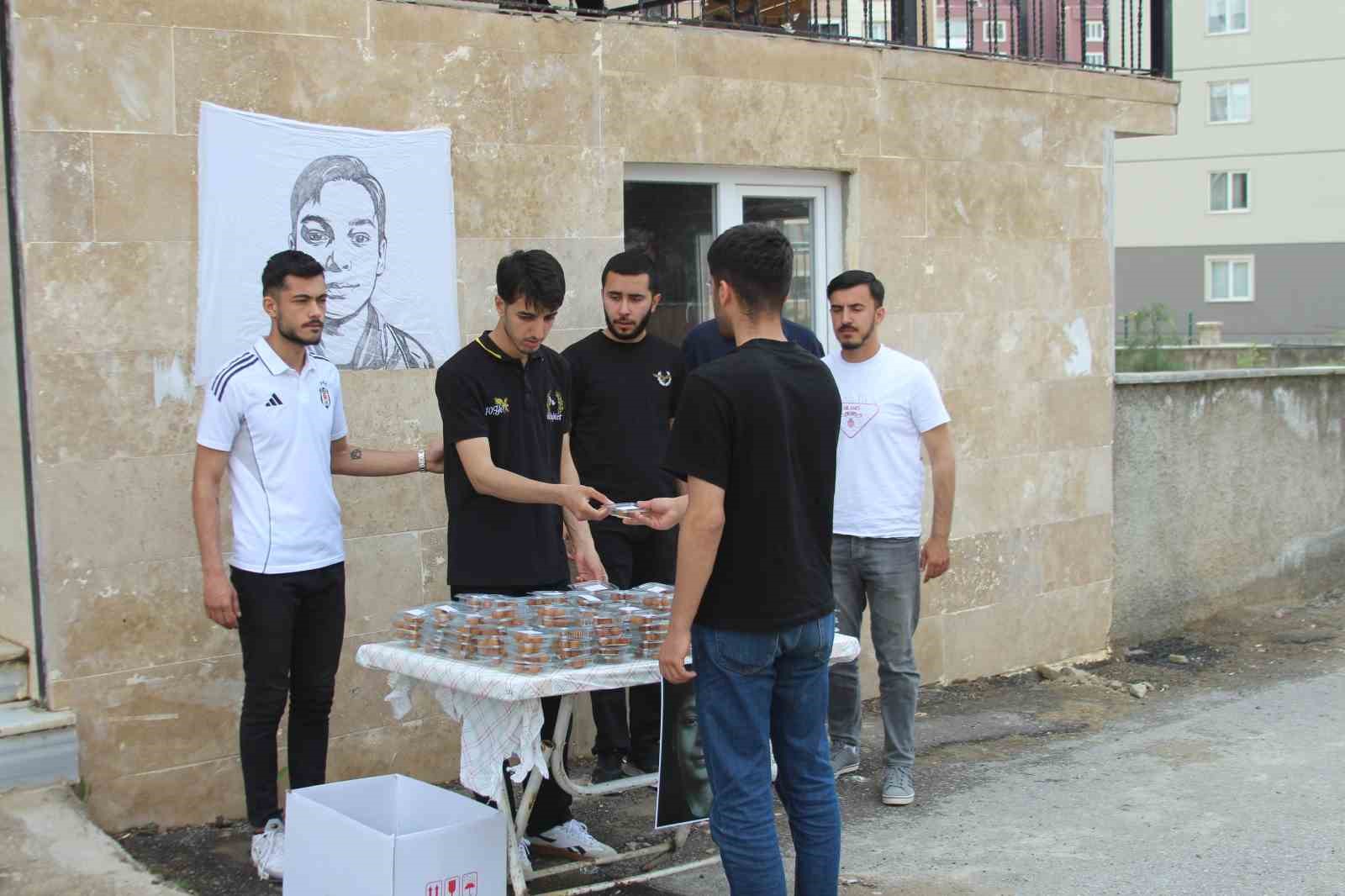bayramin en buyuk hayali fenerbahcenin sampiyonlugu ve futbolcu olmakti 7 yNra4v1g
