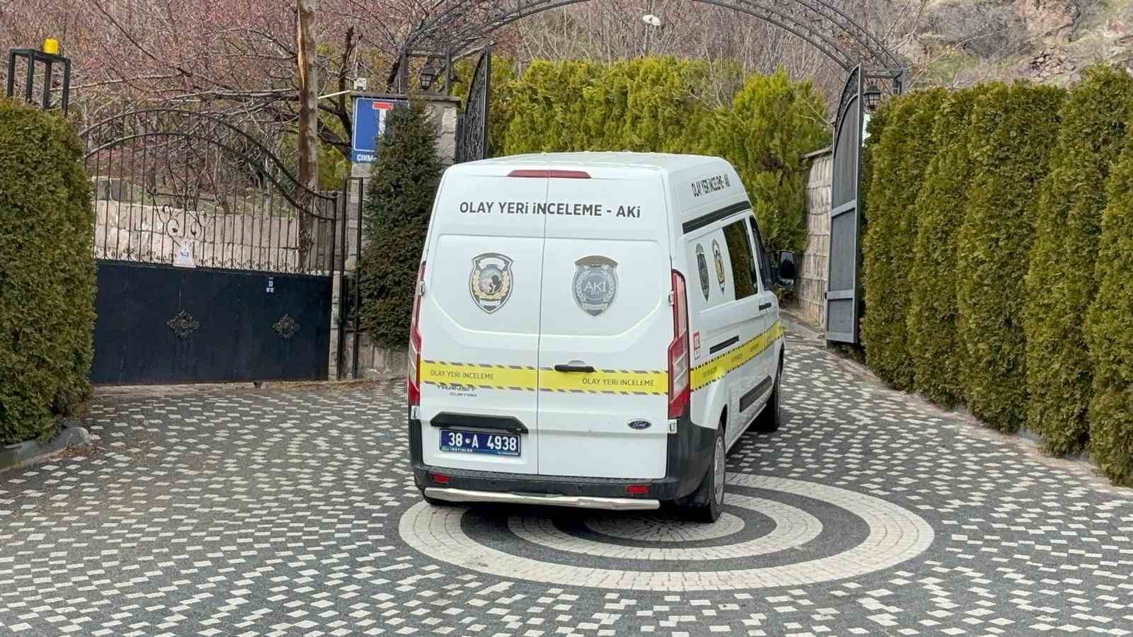 Bayramın ilk günü intihar etti 6 bayramin ilk gunu intihar etti 2 mBD48wiD