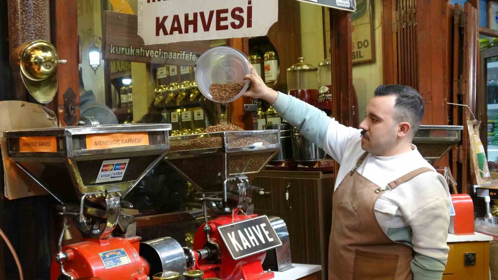 bayramlarin geleneksel ikrami turk kahvesi 0 q21bQLdM