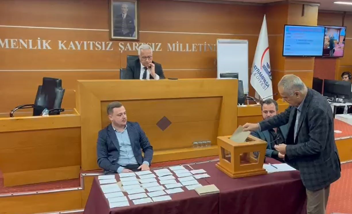Bayrampaşa Belediye Meclisi’nde belediye başkan vekili seçimi başladı 5 bayrampasa belediye meclisinde belediye baskan vekili secimi basladi 1 gk24c4G8