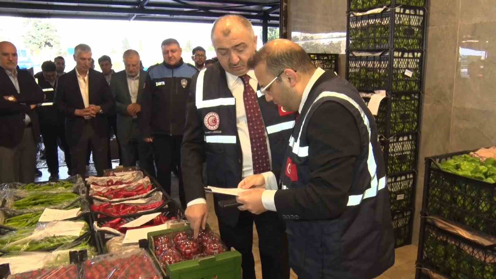 bayrampasa sebze ve meyve halinde fahis fiyat ve urun denetimi 0 MVMgcmXZ