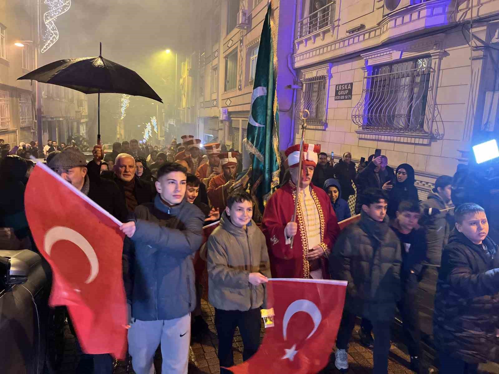 bayrampasada 11 ayin sultani ramazani karsilama toreni 1 kIZn97OJ