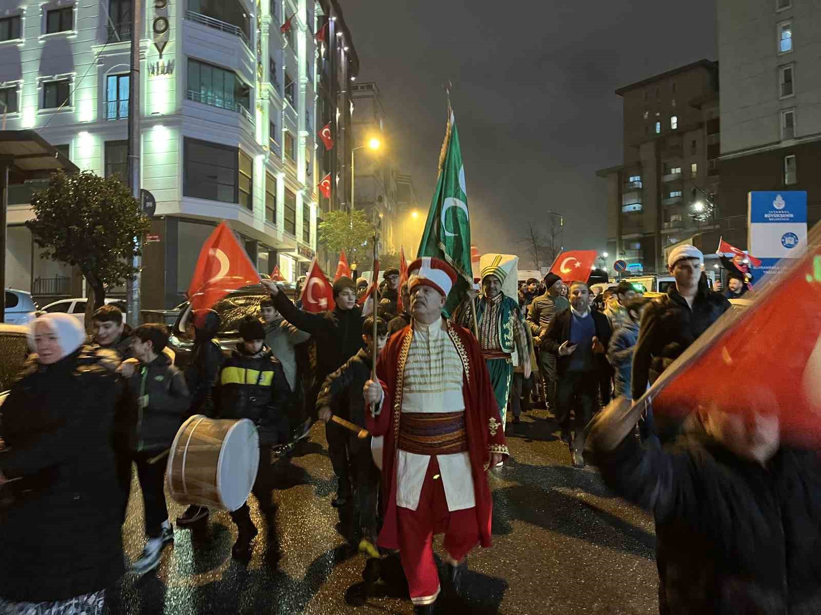 bayrampasada 11 ayin sultani ramazani karsilama toreni 2 aanjprtE