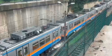 bayrampasada-duran-metrodan-dumanlar-yukseldi-FjF6jPge.jpg