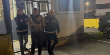 bayrampasada-korkunc-cinayet-gunlerce-olay-yerini-kontrol-etmis-o-anlar-kamerada-u1u2NhnJ.jpg