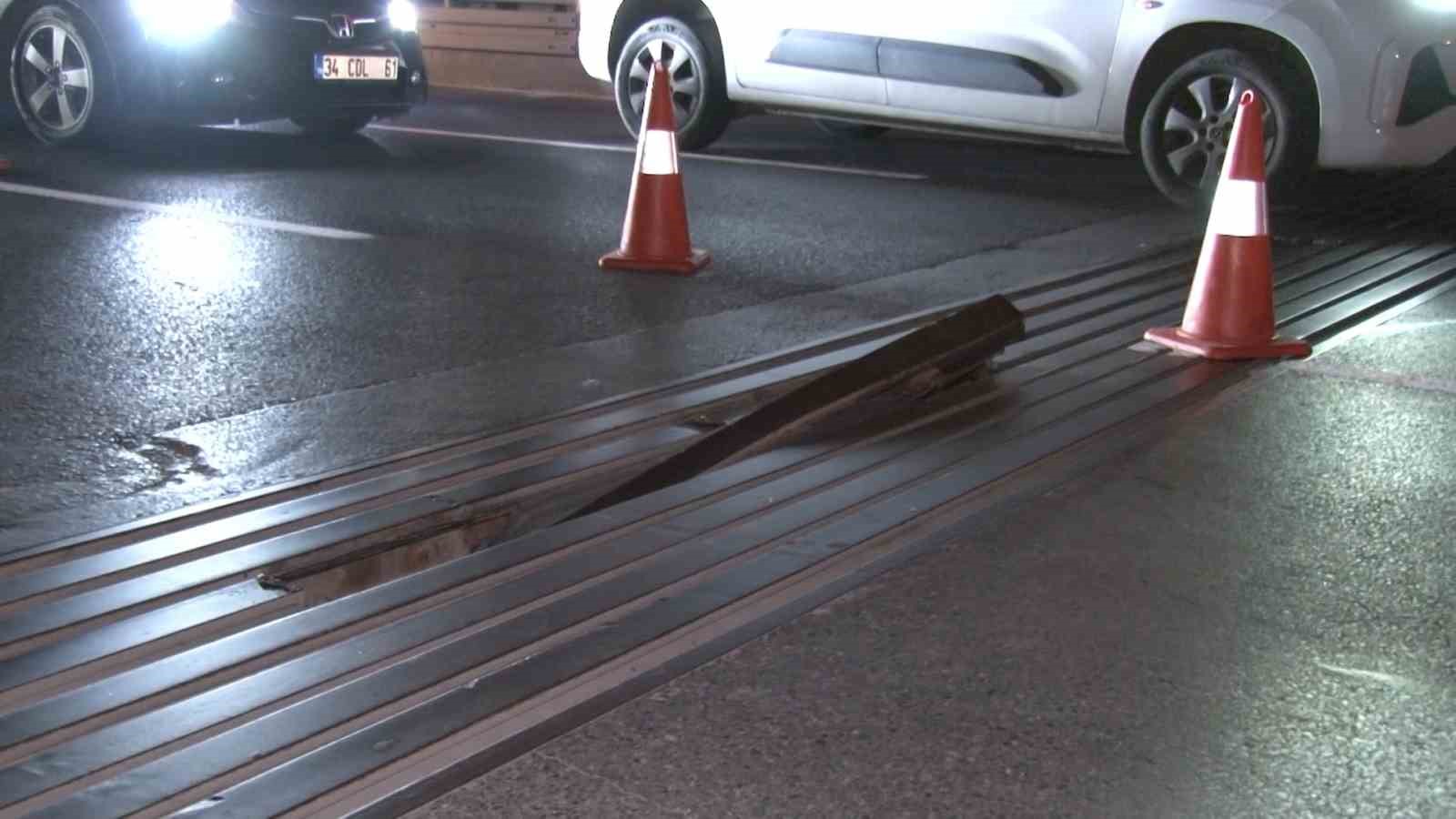 bayrampasada yerinden cikan genlesme derzi cok sayida aracin lastiklerini patlatti 0 z3Mk5RjF