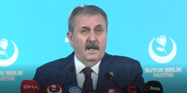 bbp-genel-baskani-destici-bu-millet-ne-kimliginden-ne-de-inanclarindan-asla-vazgecmeyecektir-hRevStG8.jpg