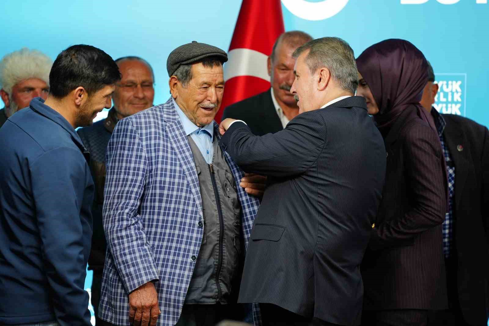 bbp genel baskani destici kibrista yasayan turkler bizim vazgecilmezimizdir 1
