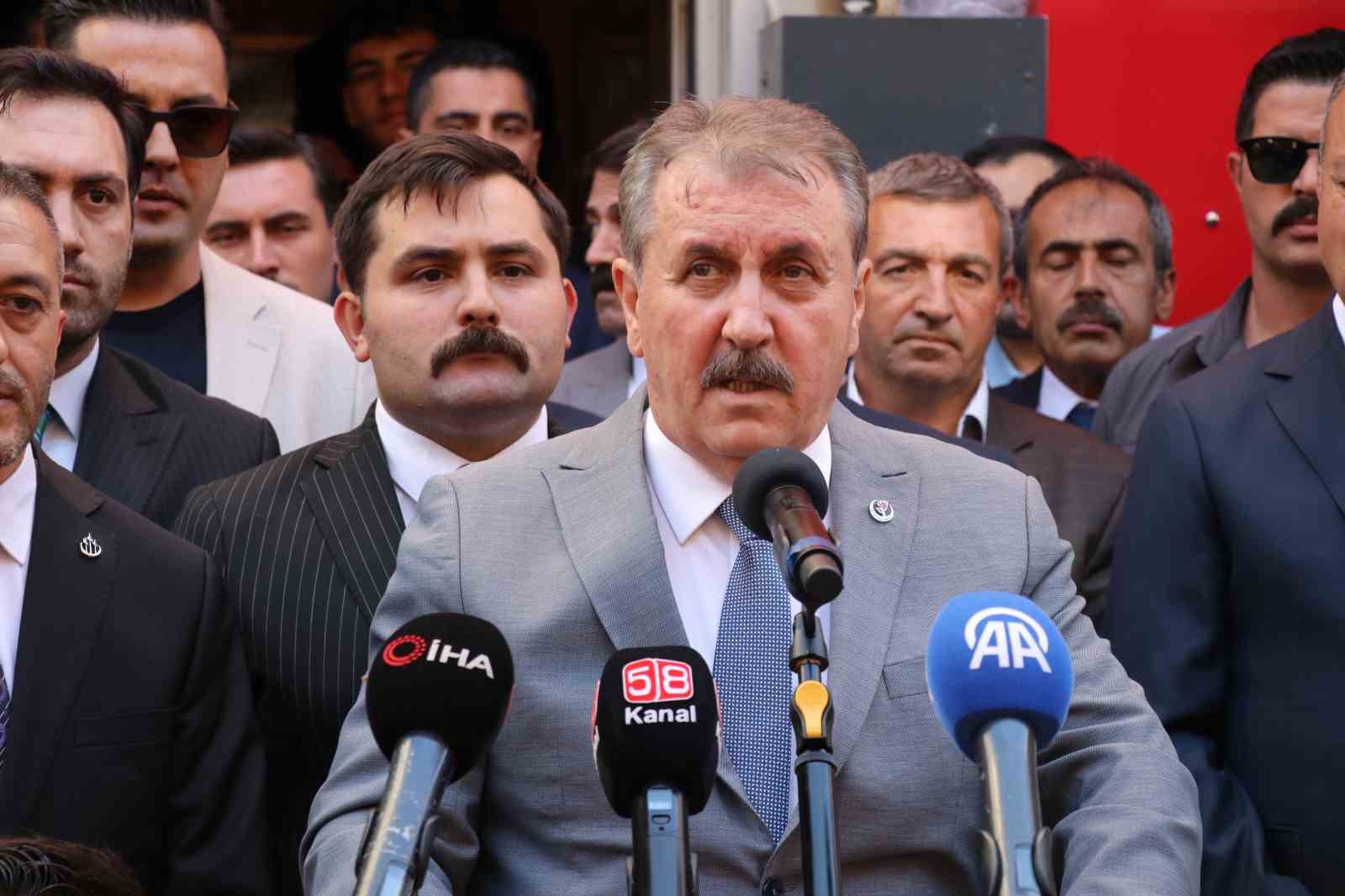 bbp genel baskani destici muhsin yazicioglu davasinin sonuclari birkac ay gibi kisa bir sure hWcXmTQr