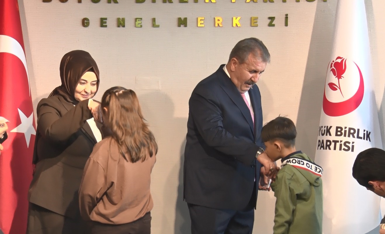 bbp genel baskani destici partililer ve vatandaslar ile bayramlasti 1 prkePP8k