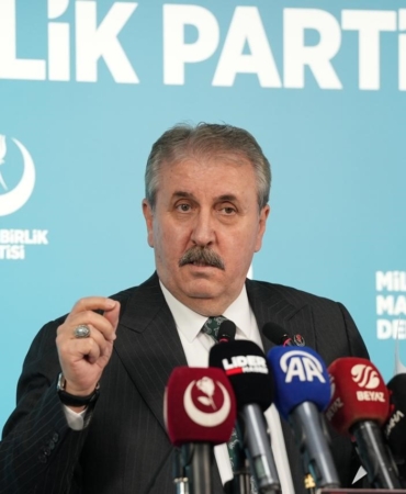 bbp-genel-baskani-destici-pkknin-siyasi-uzantilari-turk-siyasetini-enfekte-etmeye-ve-acik-provokasyonlarina-OM8D4Ssf.jpg