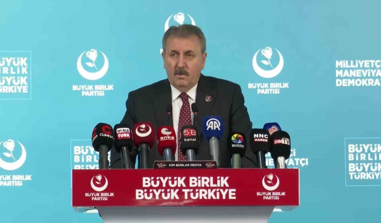 bbp-genel-baskani-destici-turkiye-kendi-ilacini-asisini-onemli-olcude-uretebilen-bir-ulke-konumuna-FS6kEG3b.jpg