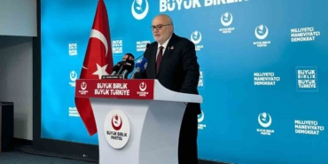 bbp-genel-sekreteri-yelis-milletimize-33-yildir-hizmet-etmis-olmanin-verdigi-gurur-ve-mutlulugu-9Cufh7iY.jpg