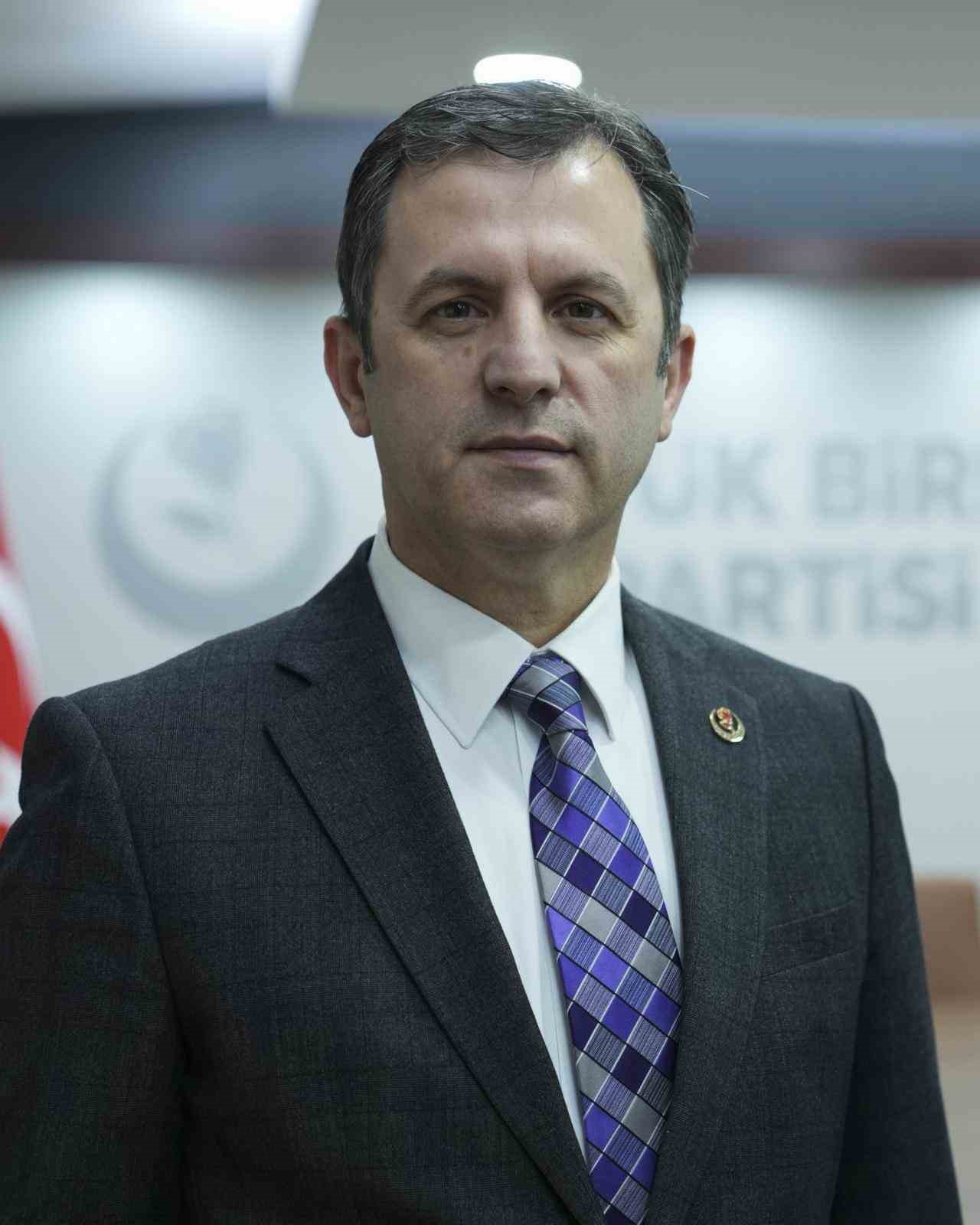 bbpden farkli partilerle ittifak iddialarina yalanlama bizim durdugumuz yer nettir orasi da cumhur ittifakidir lIgUXe32