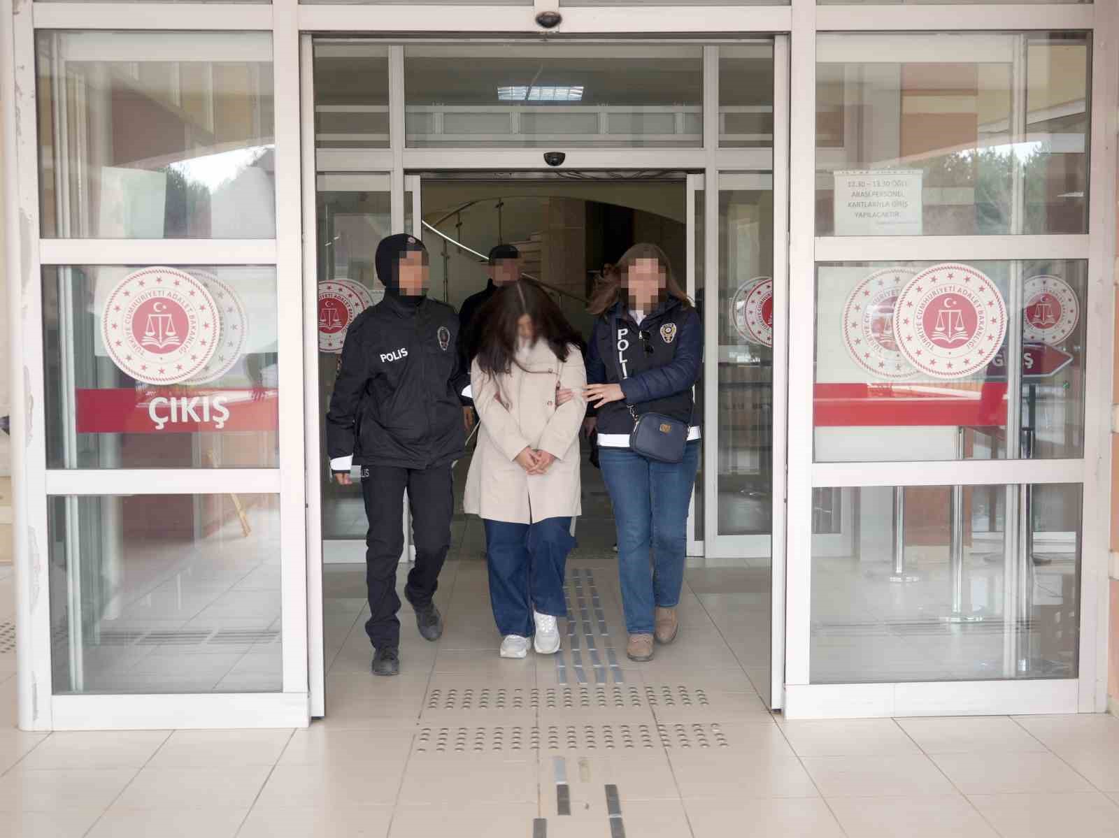 bebegini cope atan anne icin muebbet talebi durusma salonunda tutuklandi 3 HlAANmXR
