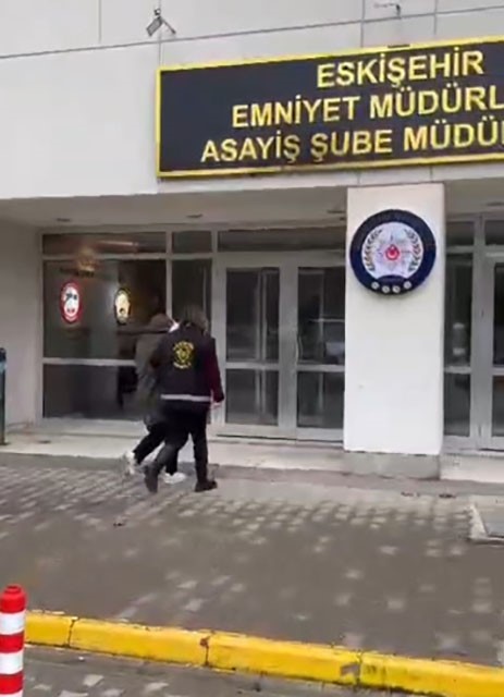 bebek kamerasina kadar calan kadin yakalandi 1 qHm7UQ13