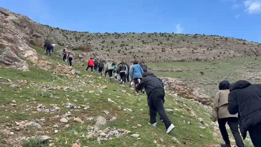 bedosk vanin sakli guzelliklerinden biri olan inkoye yuruyus duzenledi 5 lQ6cuahS